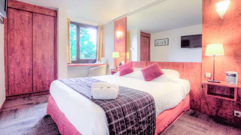 اتاق پرمیوم, Logis Hôtel Restaurant Des Acacias Lille Tourcoing