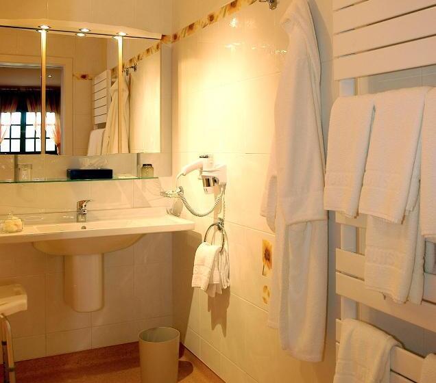 اتاق راحتی سه تخته, Munsch Restaurant & Wellness, Colmar Nord   Haut Koenigsbourg