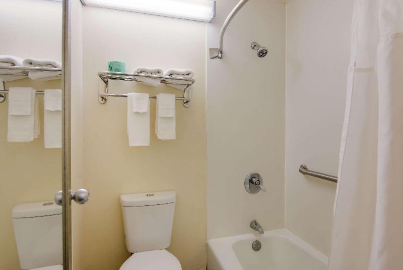 اتاق راحتی, Timhotel Invalides Eiffel