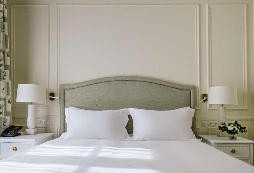 اتاق استاندارد با تخت بزرگ, Hôtel Du Palais Biarritz, In The Unbound Collection By Hyatt