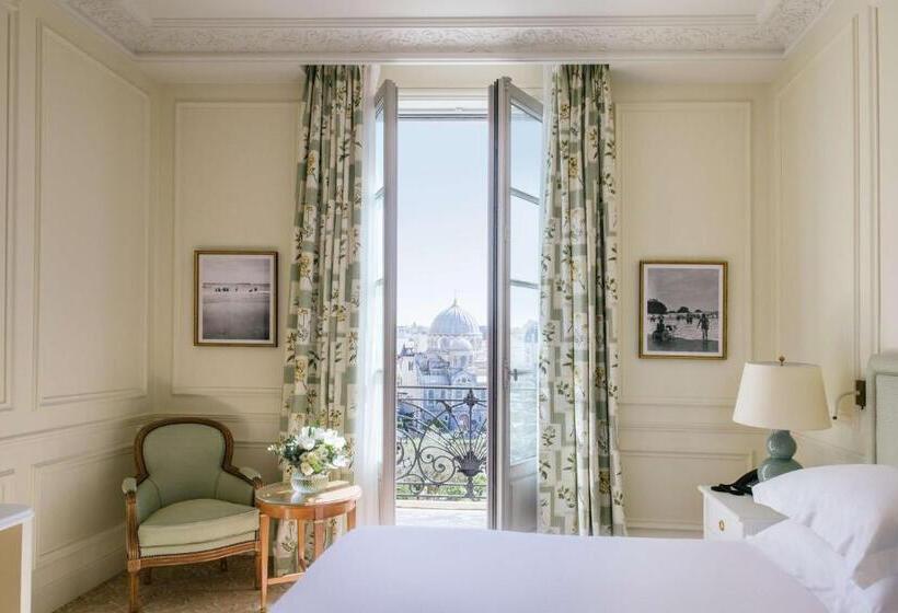 اتاق استاندارد با تخت بزرگ, Hôtel Du Palais Biarritz, In The Unbound Collection By Hyatt