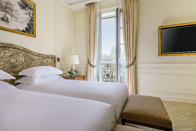 سوییت جونیور با چشم‌انداز دریا, Hôtel Du Palais Biarritz, In The Unbound Collection By Hyatt