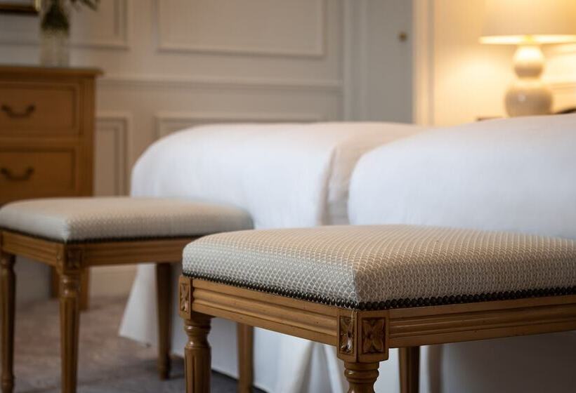 اتاق لوکس, Hôtel Du Palais Biarritz, In The Unbound Collection By Hyatt