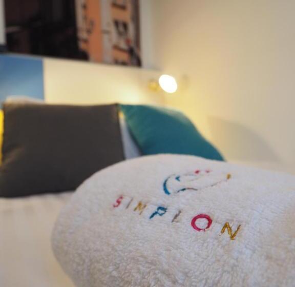 スタンダード４人部屋, Du Simplon