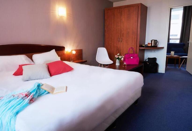 اتاق استاندارد چهار تخته, Logis Hotels Grand Hotel D Orléans