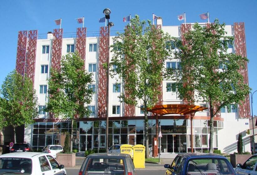 اتاق استاندارد سه نفره, Logis Hotels Grand Hotel D Orléans