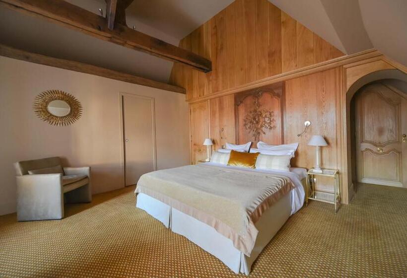 اتاق سوپریور با تخت بزرگ, Grand Hôtel Du Lion D Or