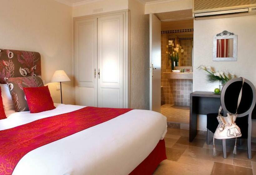 クラシックルーム, Hôtel La Pérouse Nice Baie Des Anges   Recently Fully Renovated