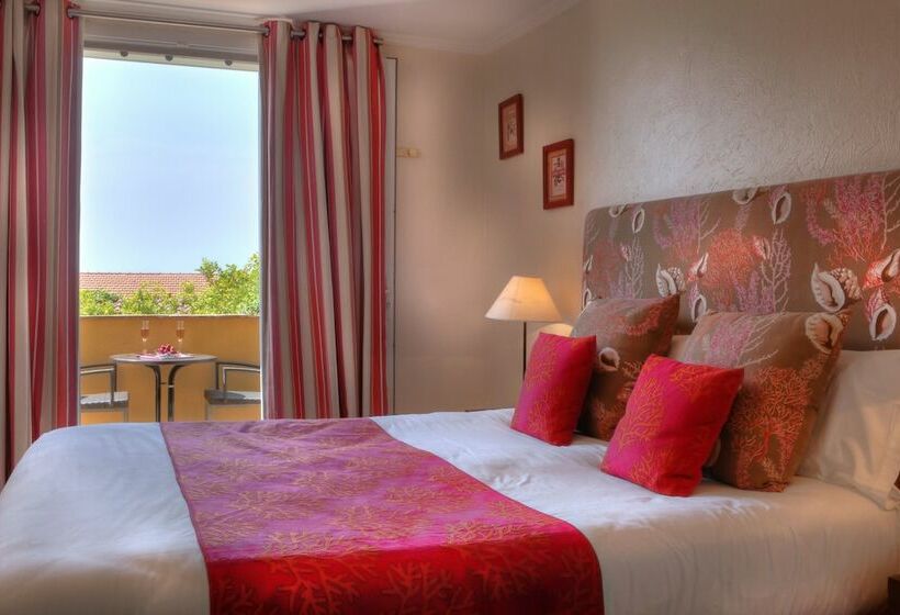クラシックルーム, Hôtel La Pérouse Nice Baie Des Anges   Recently Fully Renovated