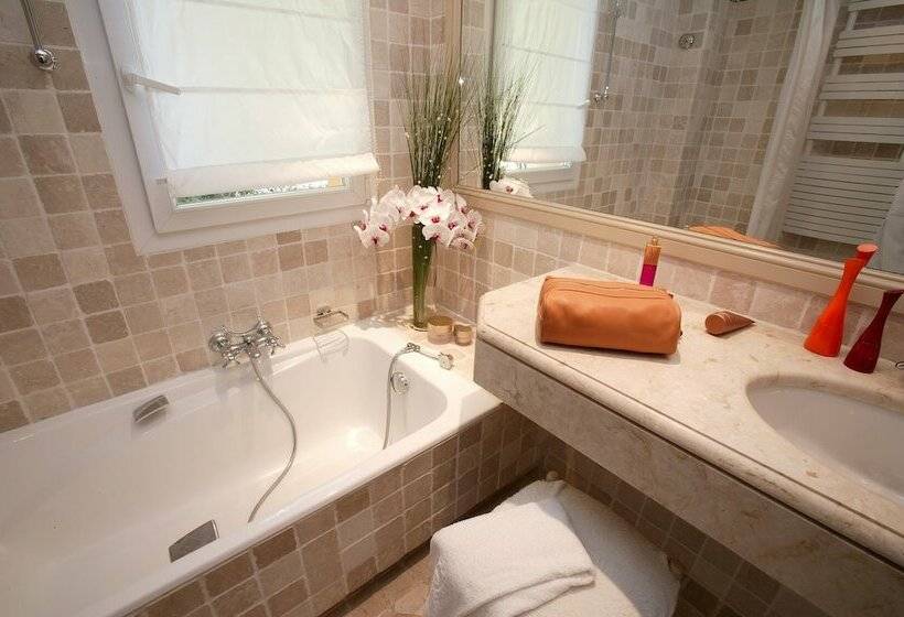 スーペリアールーム, Hôtel La Pérouse Nice Baie Des Anges   Recently Fully Renovated