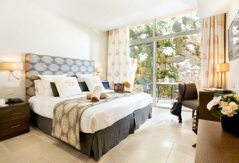 スーペリアトリプルルーム, Hôtel La Pérouse Nice Baie Des Anges   Recently Fully Renovated