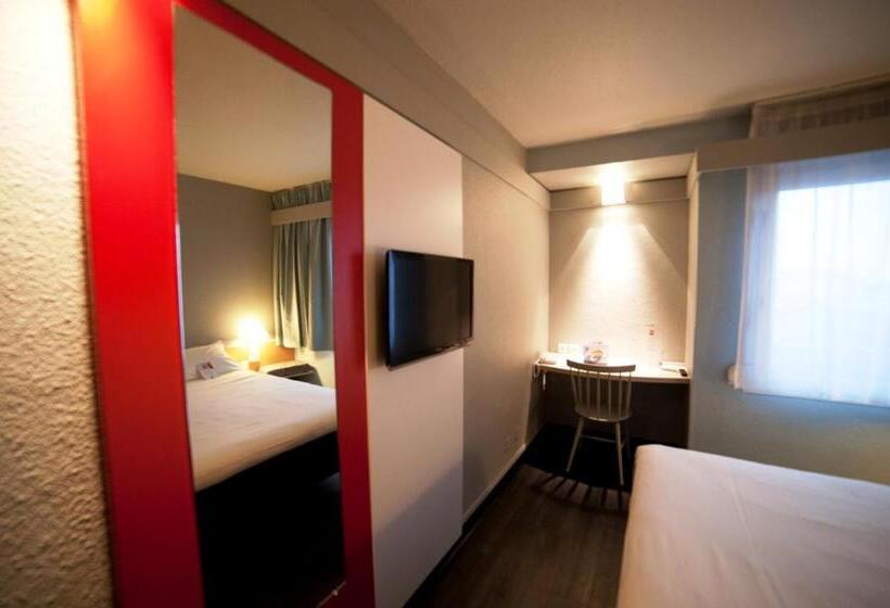 Standard Single Room Single Bed, Ibis Agen Centre Gare