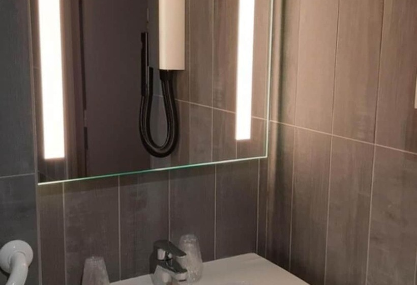 חדר סטנדרט, Ibis Arles