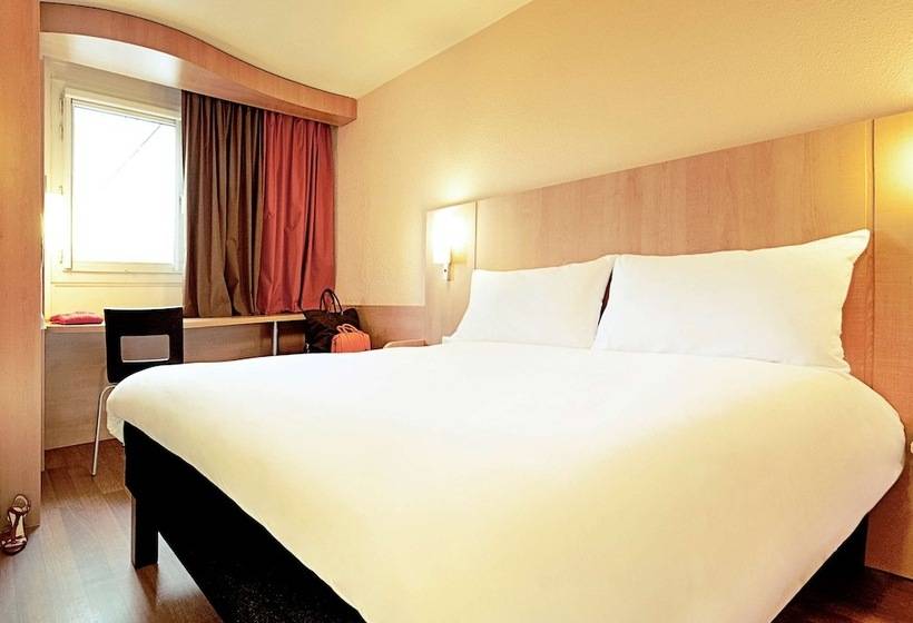 Habitación Estándar Cama Matrimonio, Ibis Montbeliard