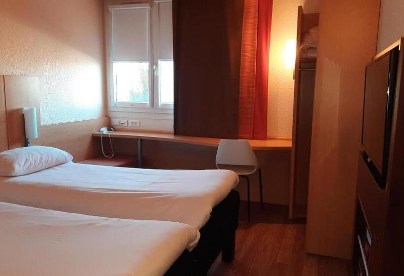 Standard Room, Ibis Roanne Le Coteau  Restaurant