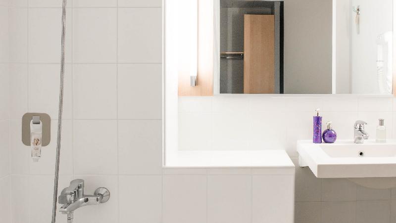 اتاق استاندارد با تخت دوبل, Ibis Valence Sud