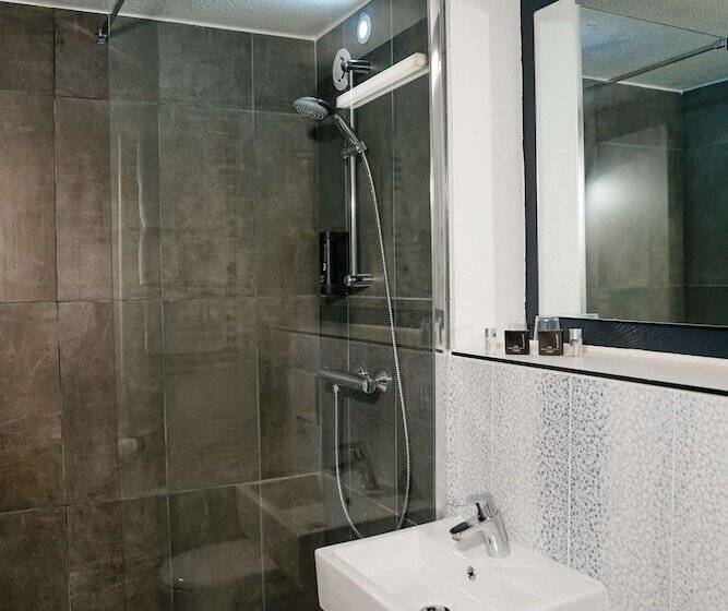 اتاق استاندارد, Hôtel Kyriad Lille Nord   Roncq