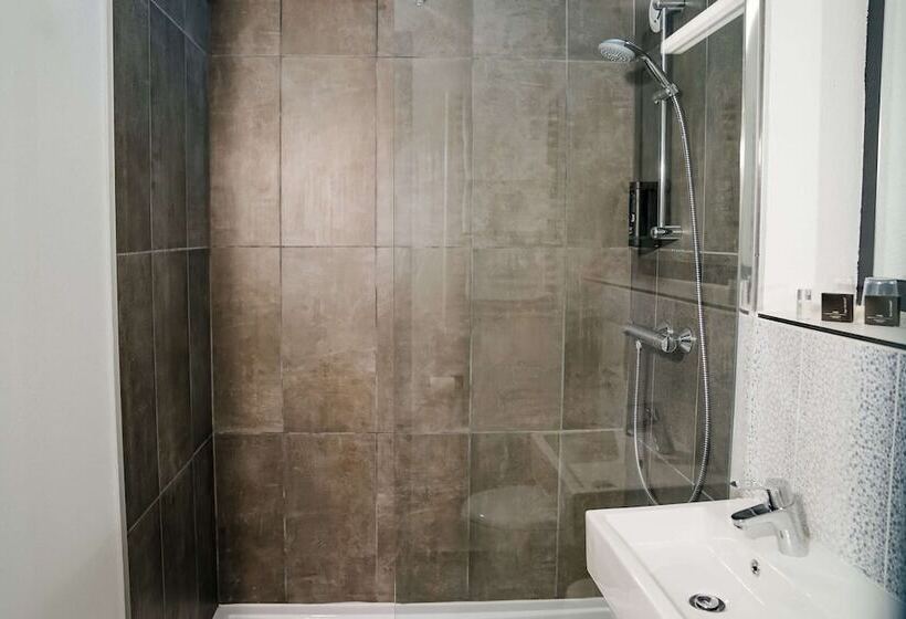 اتاق استاندارد, Hôtel Kyriad Lille Nord   Roncq
