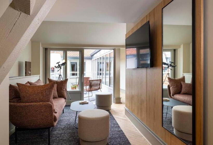 Suite with Terrace, La Diligence