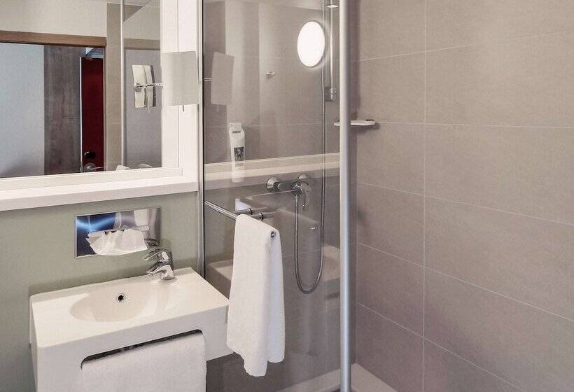 اتاق استاندارد, Mercure Hotel Forbach Centre De Loisirs