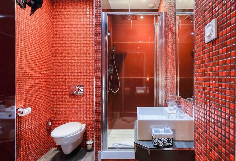 اتاق سوپریور با چشم‌انداز باغ, Nice Excelsior Centre Ville By Happyculture