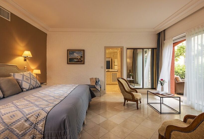 Номер Deluxe, Byblos Saint Tropez