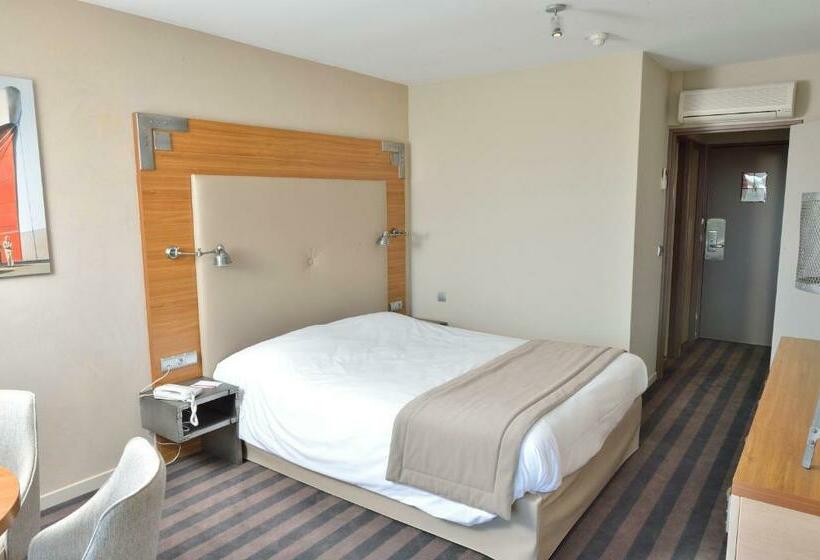 Classic room with balcony, Côte Ouest Hôtel Thalasso & Spa Les Sables D Olonne   Mgallery