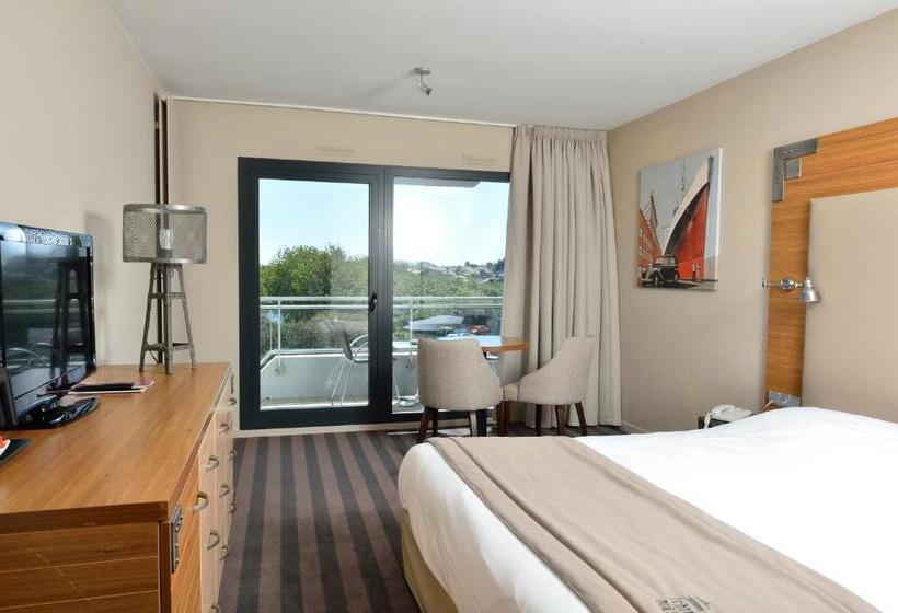 Classic Room Queen Bed, Côte Ouest Hôtel Thalasso & Spa Les Sables D Olonne   Mgallery