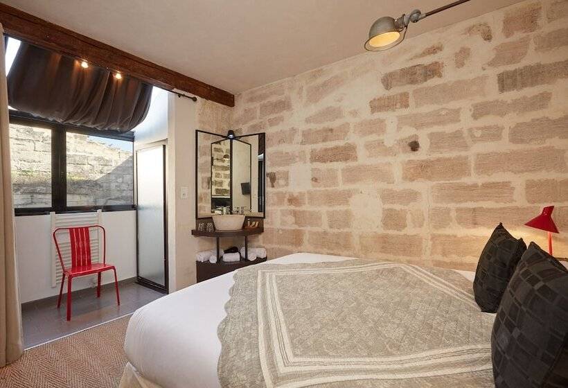 اتاق کلاسیک, De l'Atelier