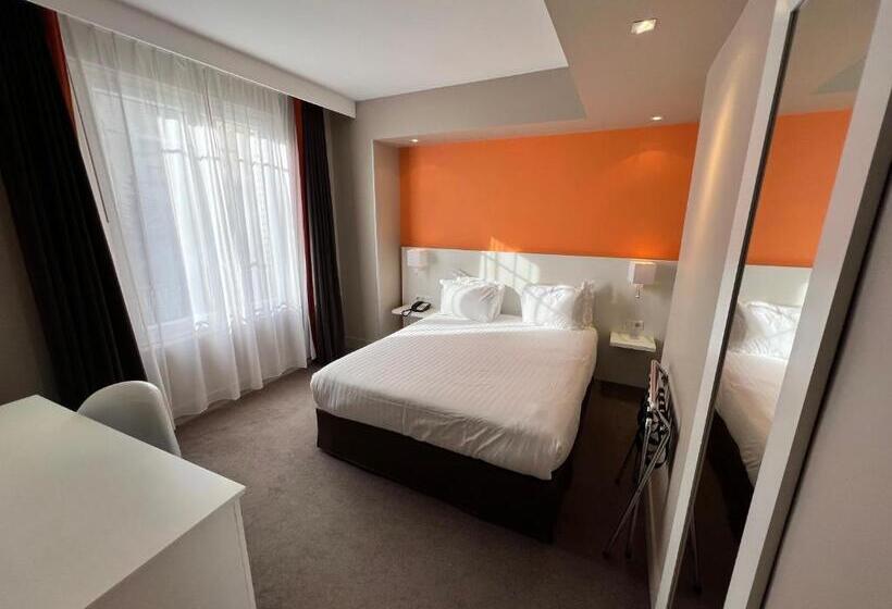Standard Room, Holiday Inn Parisauteuil