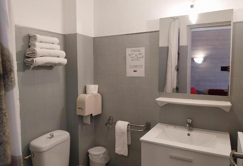 اتاق استاندارد, Hôtel L Oustalet