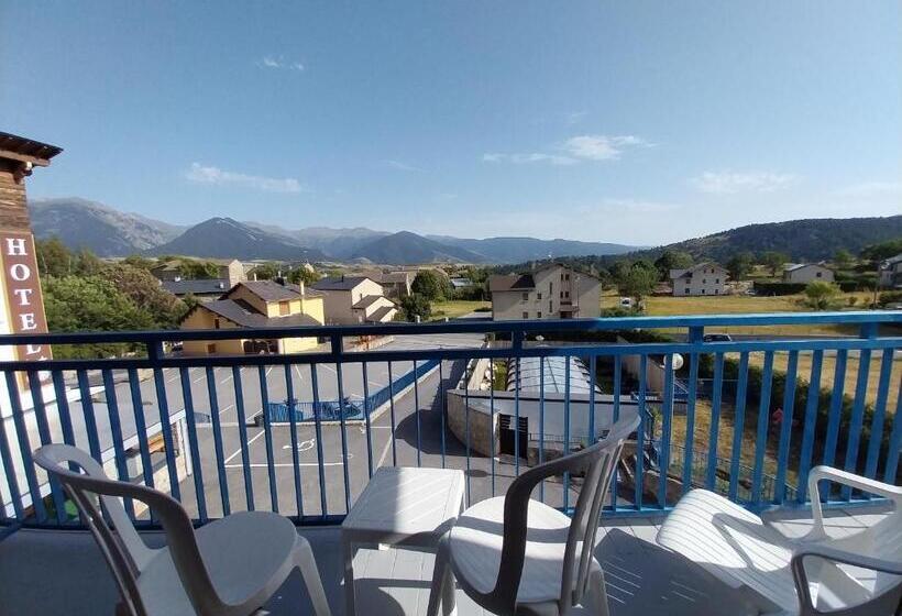سوییت خانوادگی, Hôtel L Oustalet
