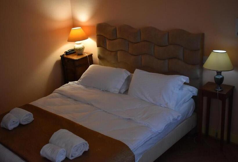 اتاق استاندارد, Hôtel Le Sauvage
