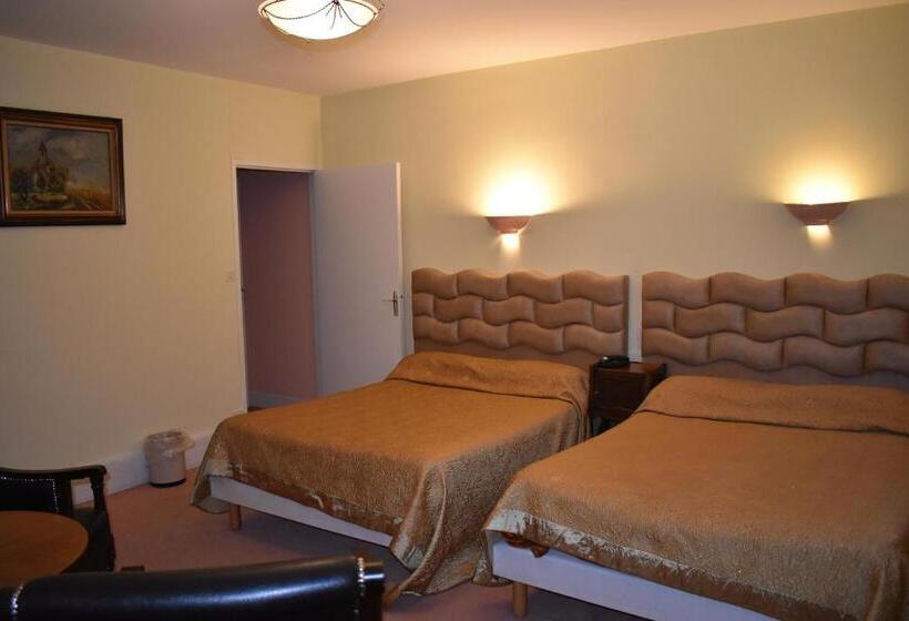 اتاق استاندارد چهار تخته, Hôtel Le Sauvage