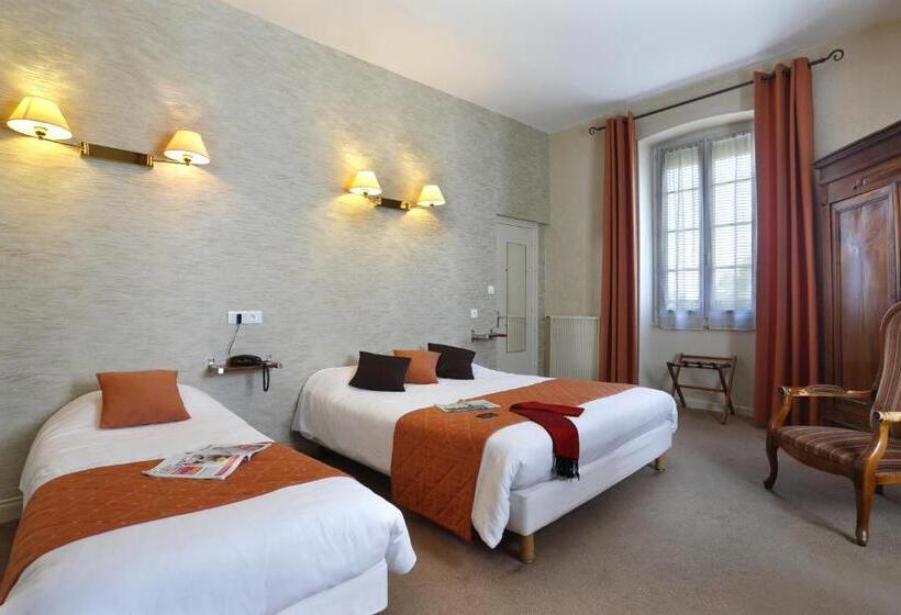 标准三人间, Hôtel Les Tilleuls, Bourges