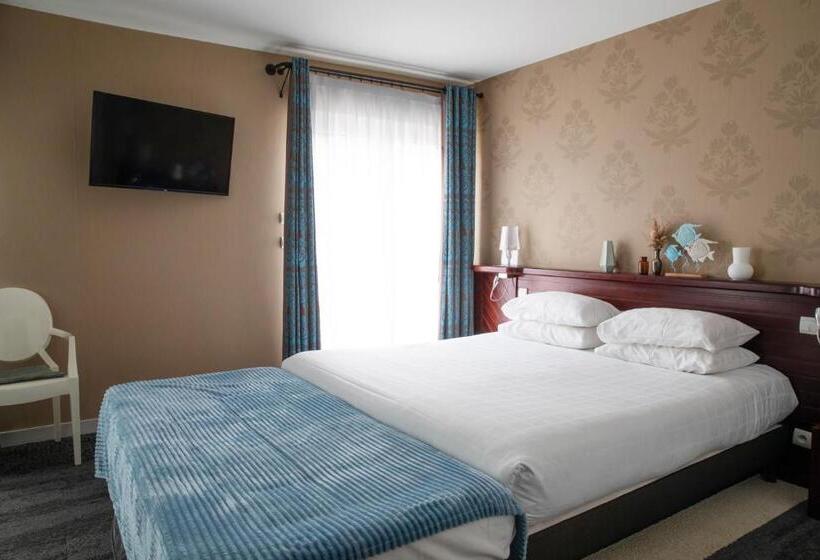 Superior Triple Room, La Villefromoy