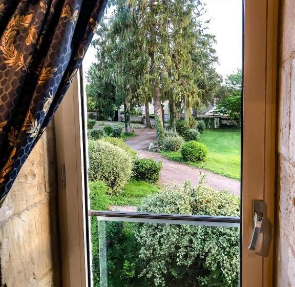 Quarto Estandar Cama King, L'abbaye Saint Michel