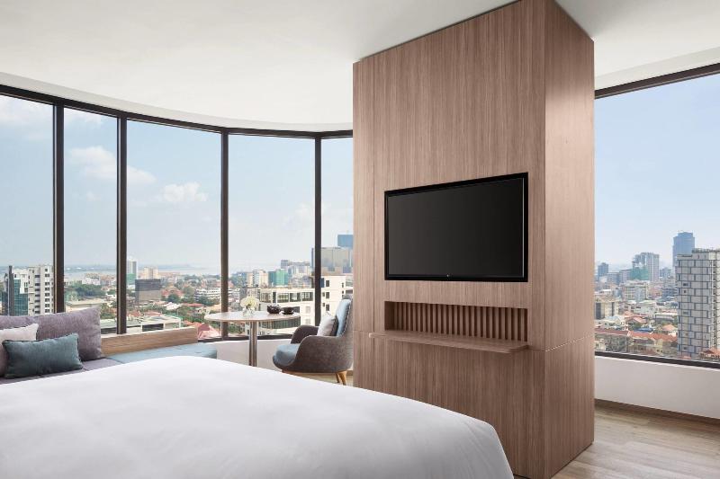 سوییت اجرایی, Hôtel Lancaster Paris Champs Elysées