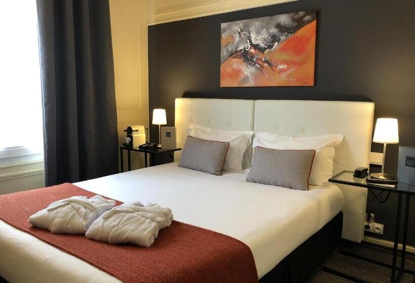 Deluxe Room, Le Dauphin