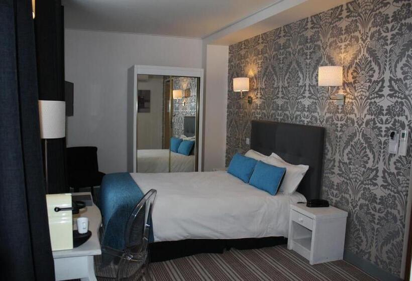 Deluxe Room, Le Dauphin