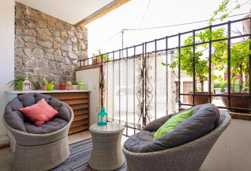 اتاق استاندارد برای معلولان, Le Madeloc Hôtel & Spa