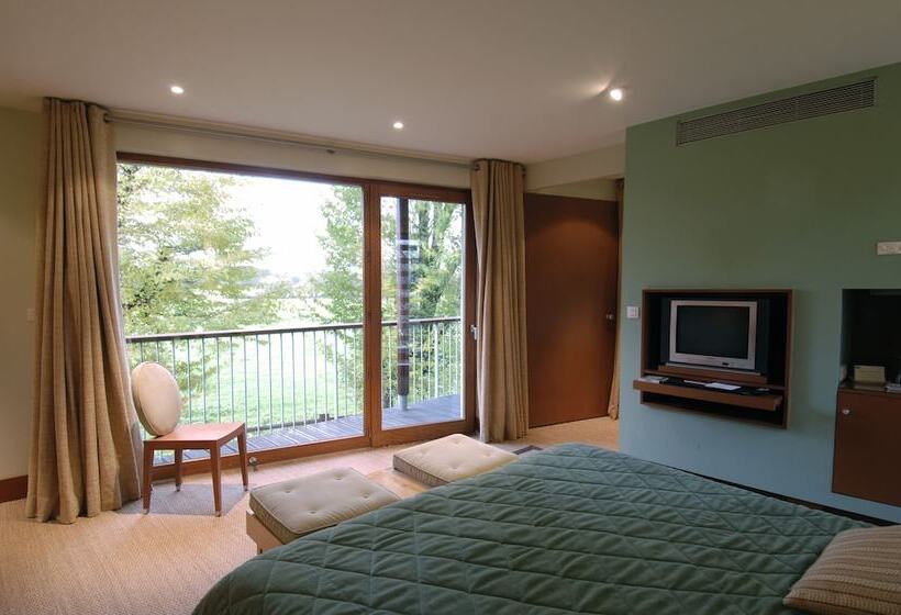 سوییت خانوادگی, Le Manoir Du Lys, The Originals Relais