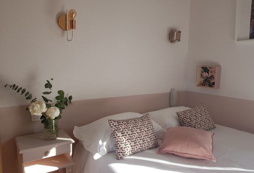 Chambre Basic, Les Lauriers