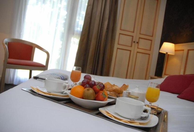 스탠다드 룸, Logis Le Relais Fleuri