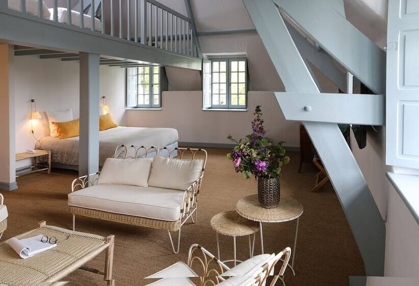 Family Room, Moulin De L Abbaye  Relais Et Chateaux