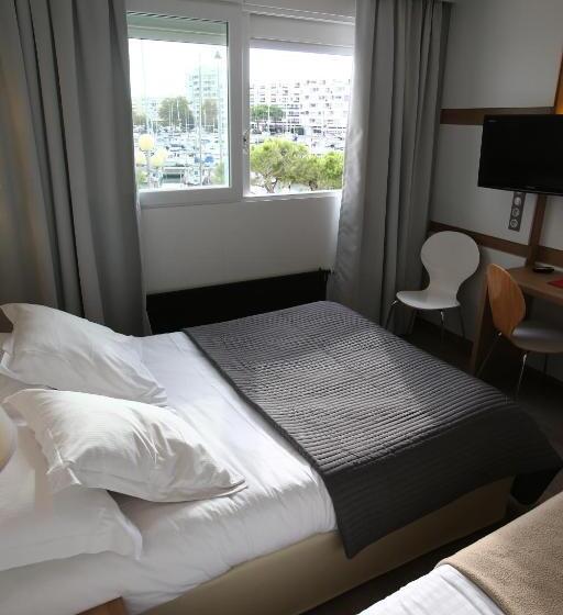 Premium Triple Room, The Originals Boutique, Hôtel Neptune, Montpellier Sud