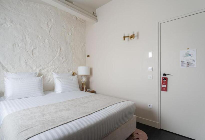 Standard Single Room, Astra Opera   Astotel