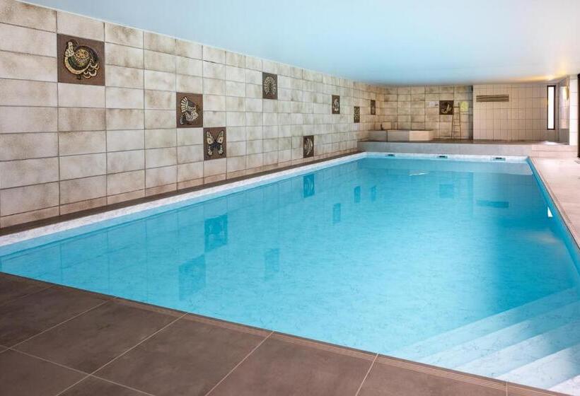 اتاق استاندارد, Logis Hostellerie Motel Au Bois Le Sire