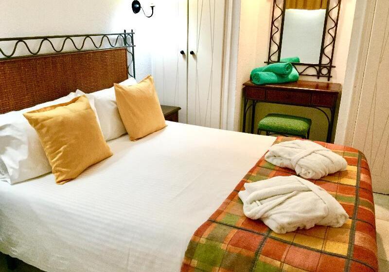 اتاق لوکس با چشم‌انداز دریا, Hôtel Barrière Le Grand Hôtel Dinard