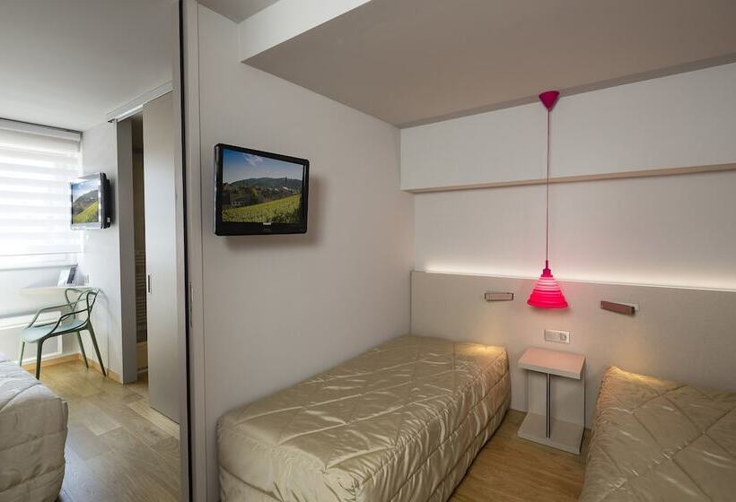 اتاق خانوادگی, Best Western Hotel & Spa Le Schoenenbourg   Riquewihr   Proche Colmar